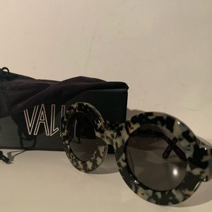BRAND NEW Valley Eyewear - Scapula
